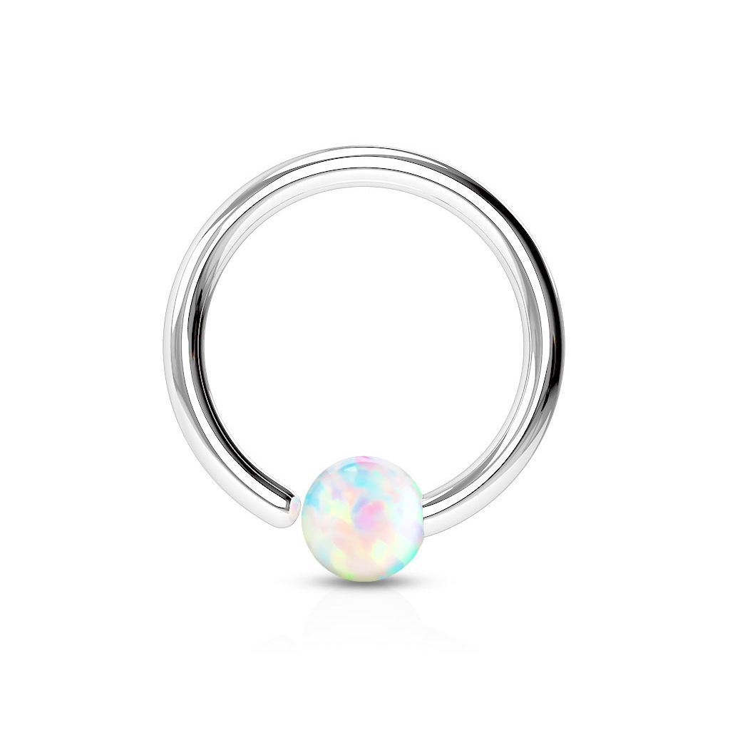 Ring with fixed opal stone